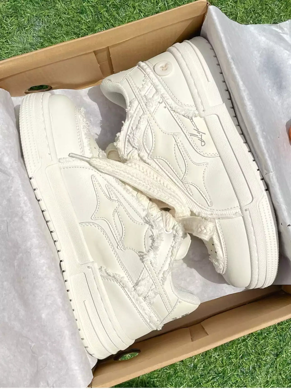 Niceprimes Casual White Board Sneakers