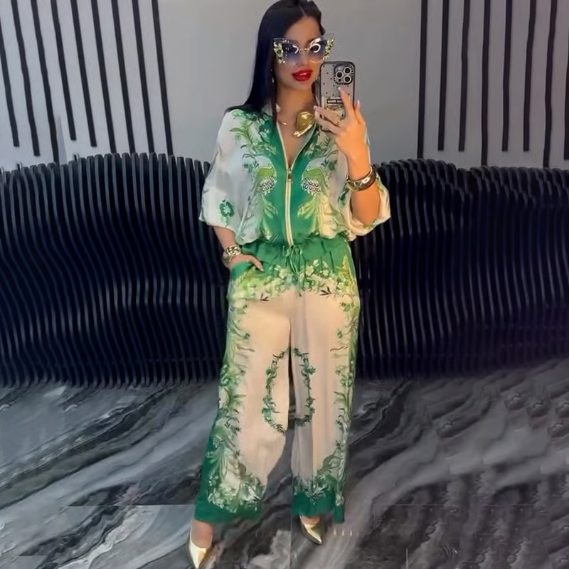 Women’s Elegant Zip-Up Two-Piece Set