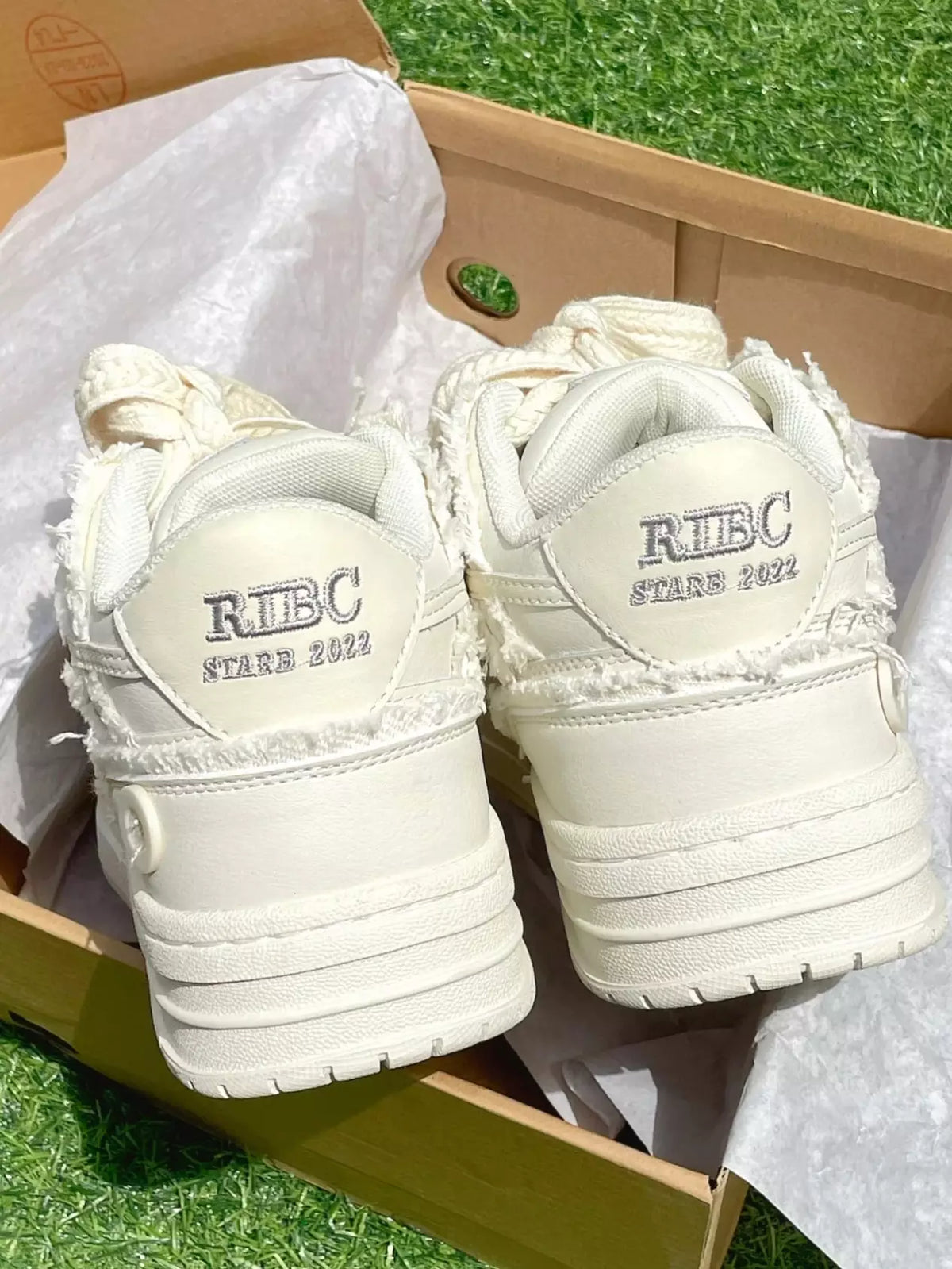 Niceprimes Casual White Board Sneakers
