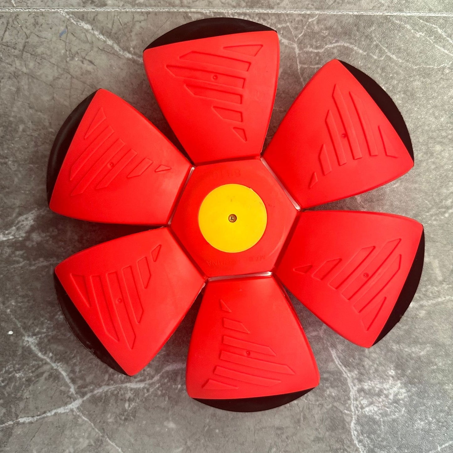 🔥Flying Magic Ball Pet Toy