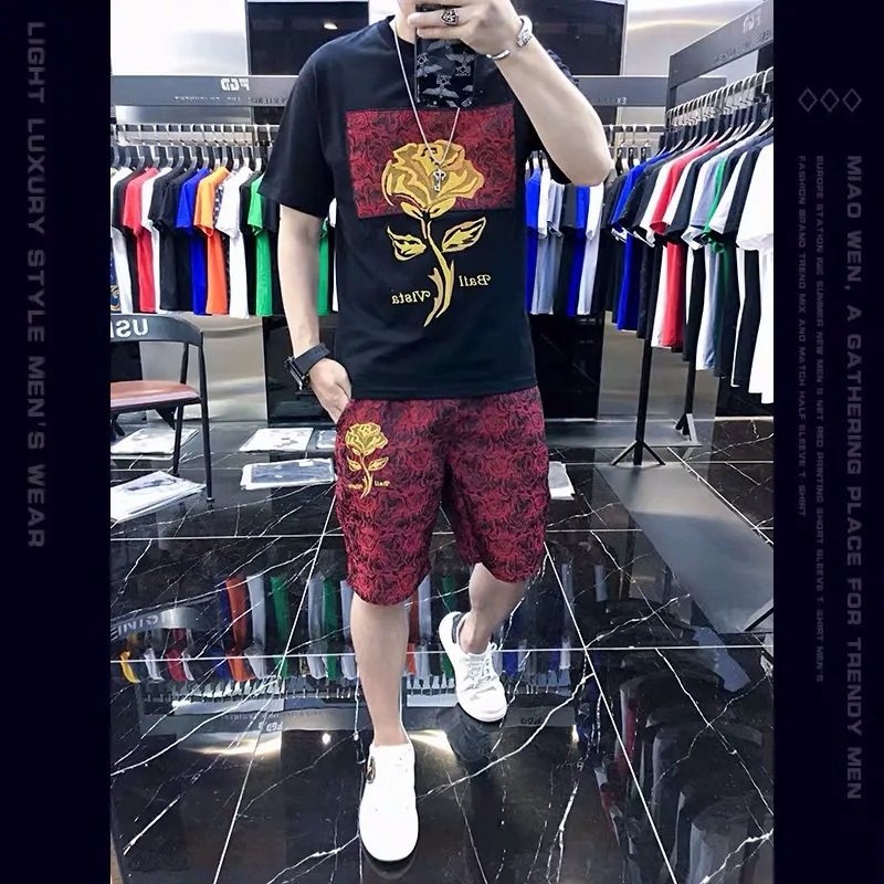 Men's casual wear set embroidered bear pattern