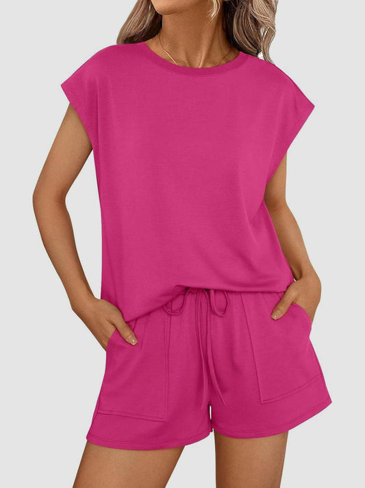 NEW🔥 2025 Women's Casual Loose Fit Round Neck Short Sleeve Two-Piece Set