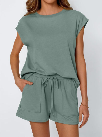 NEW🔥 2025 Women's Casual Loose Fit Round Neck Short Sleeve Two-Piece Set