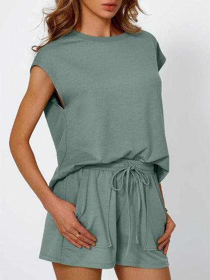 NEW🔥 2025 Women's Casual Loose Fit Round Neck Short Sleeve Two-Piece Set
