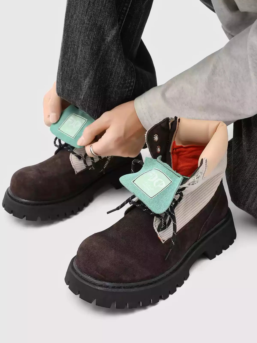 Niceprimes Retro Chunky Broad-Toe Ankle Boots