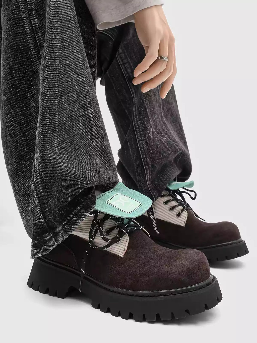 Niceprimes Retro Chunky Broad-Toe Ankle Boots