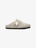 Suede Metal-Plate Strap Streetwear Clogs