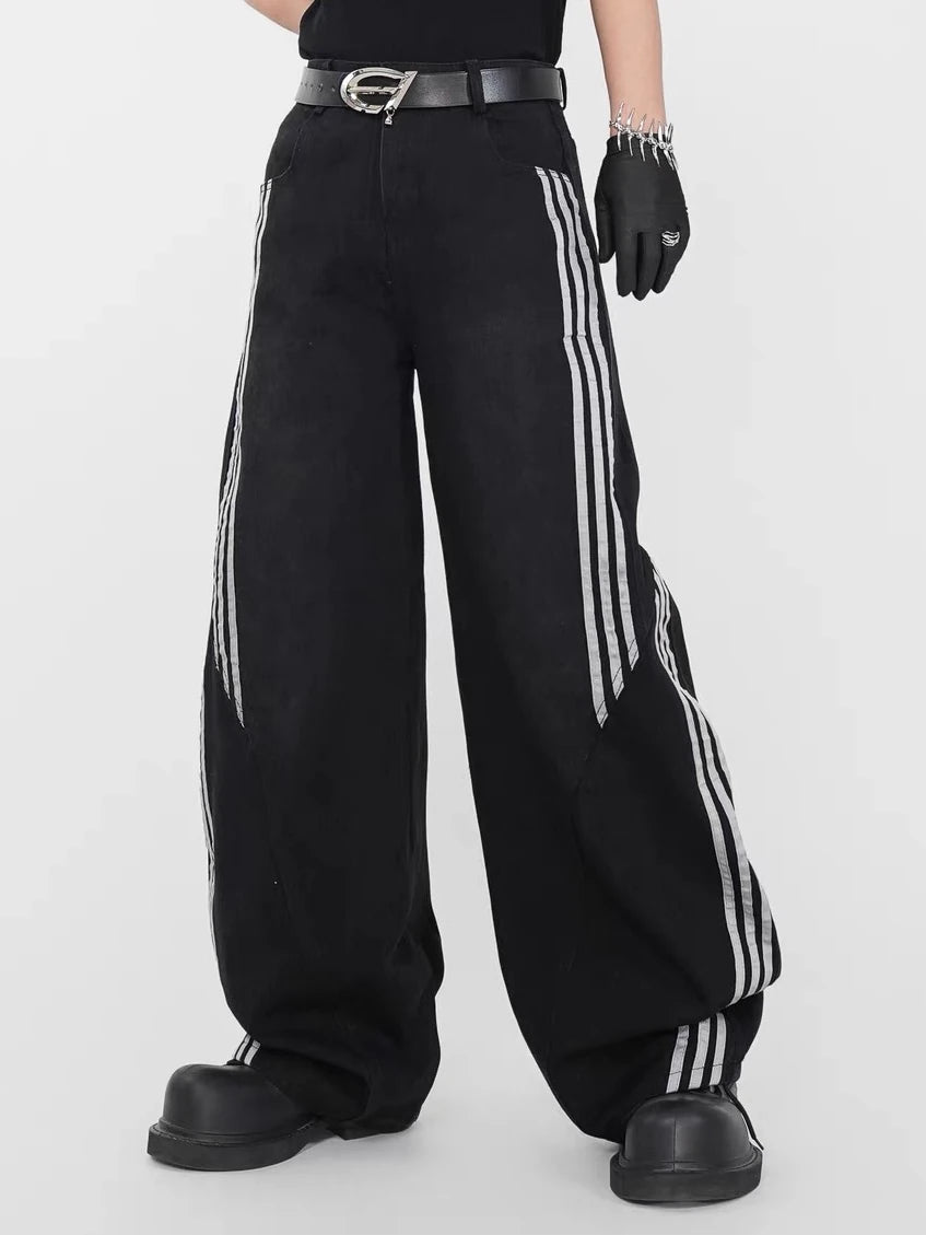 Contrast Stripe Barrel Leg Jeans