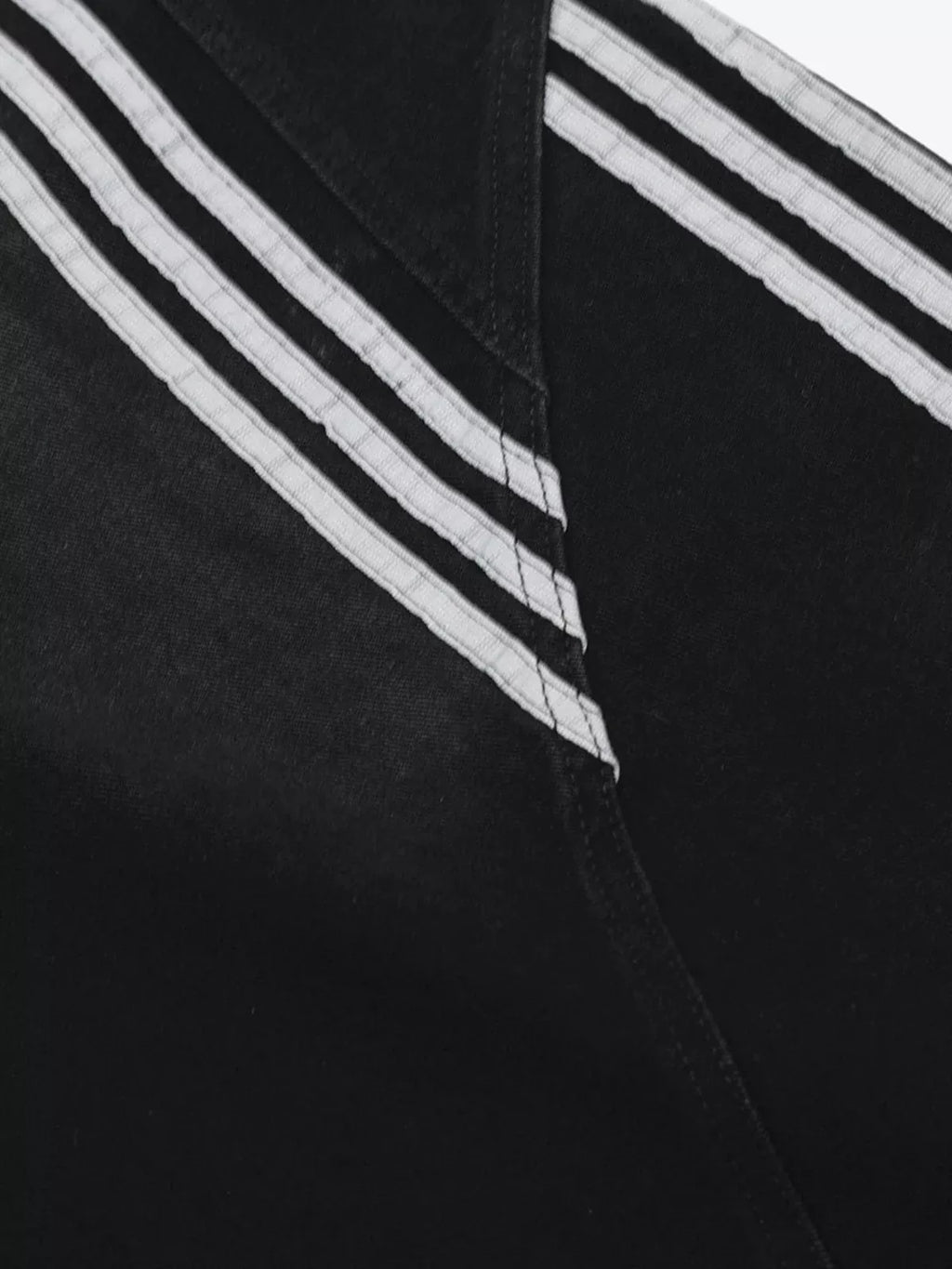 Contrast Stripe Barrel Leg Jeans