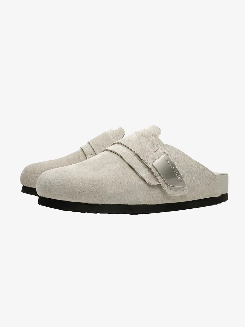 Suede Metal-Plate Strap Streetwear Clogs