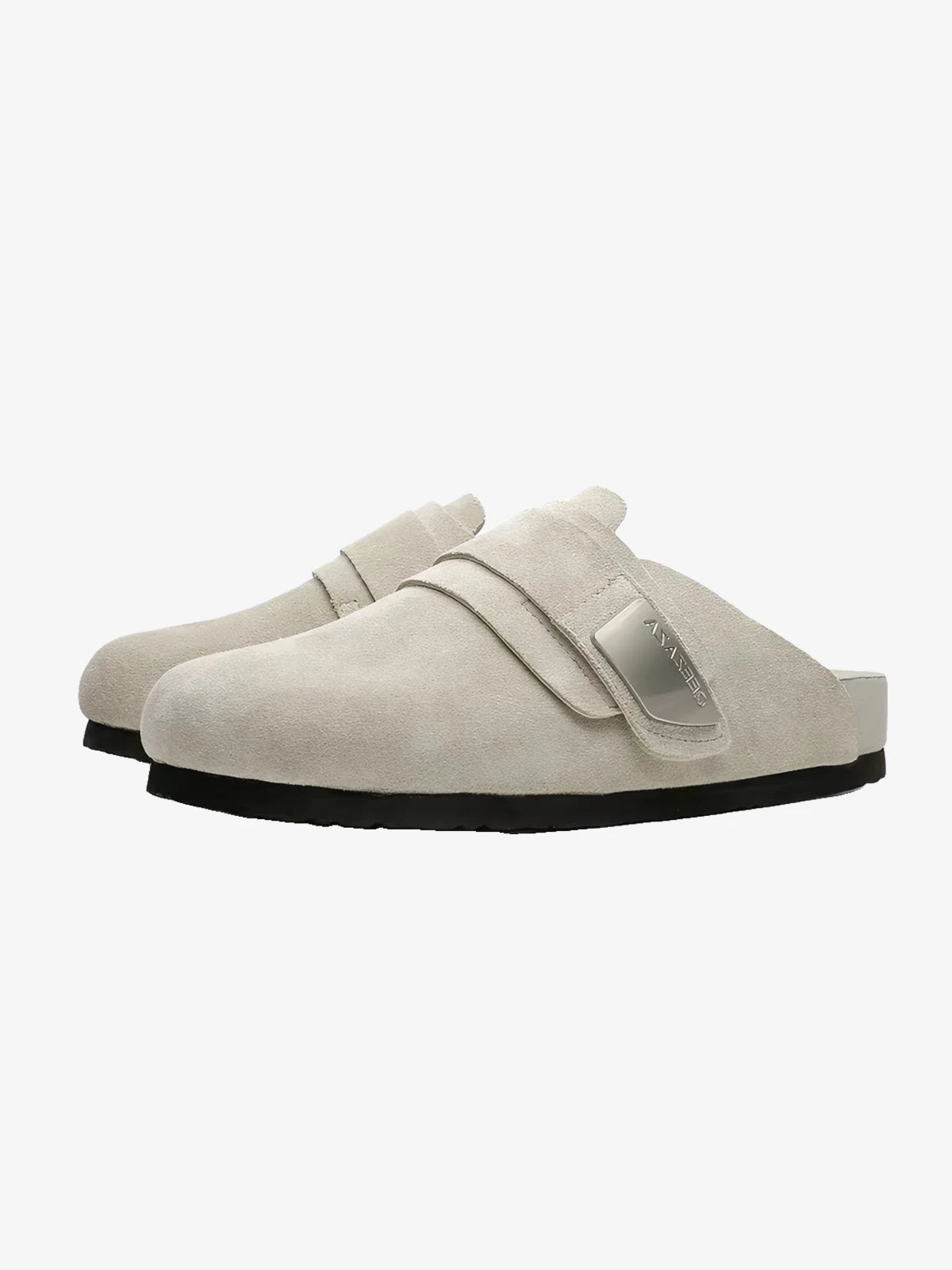 Suede Metal-Plate Strap Streetwear Clogs