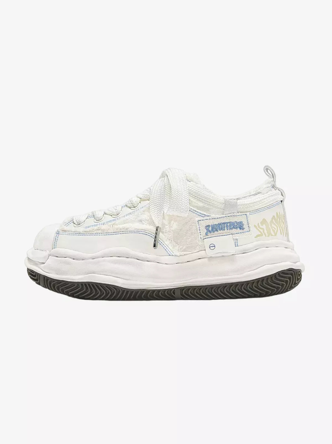Niceprimes Rubber Sole Contrast Color Destruction Tassel Sneakers