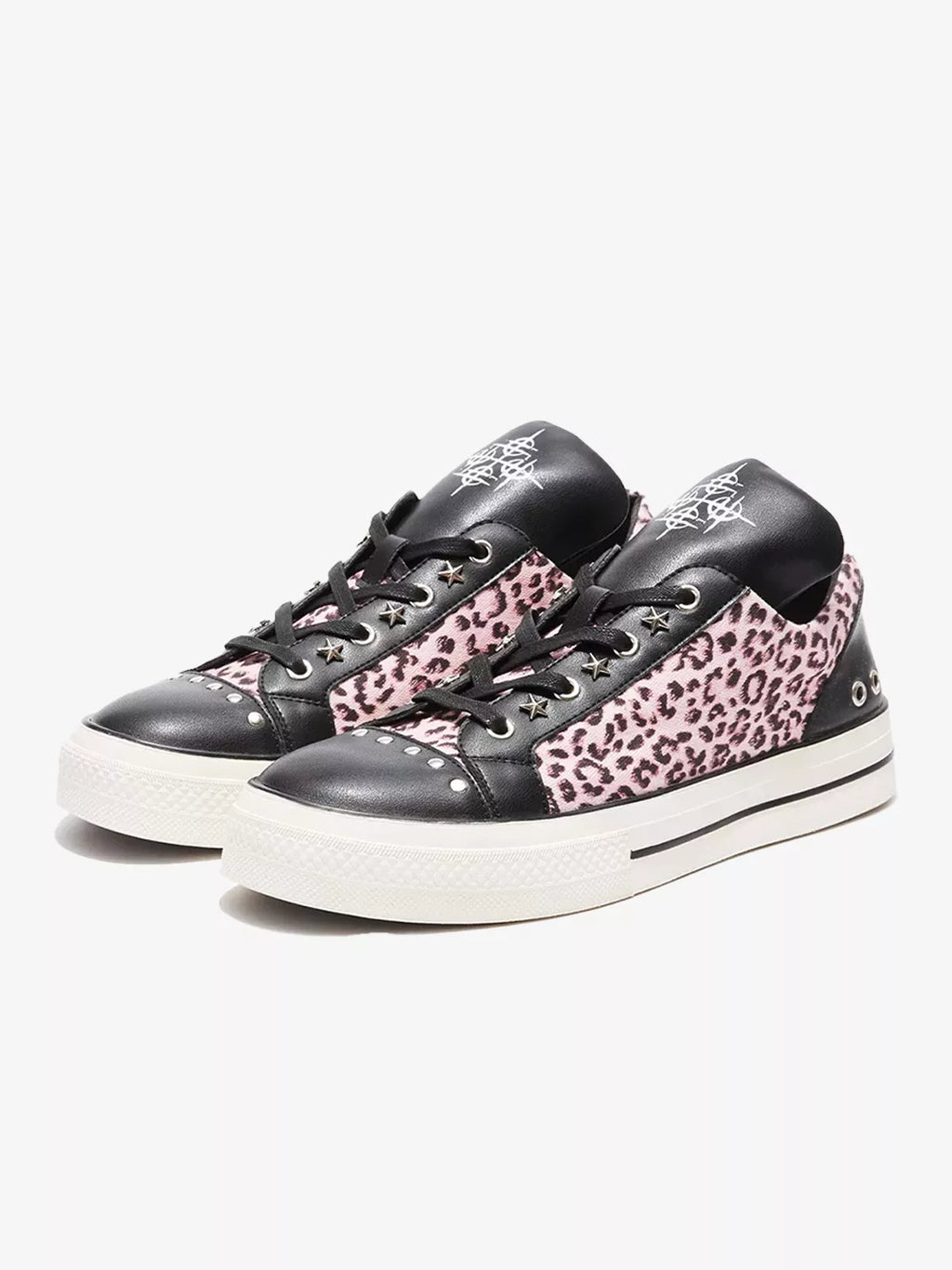 Niceprimes Cross Emblem Studded Platform Sneaker