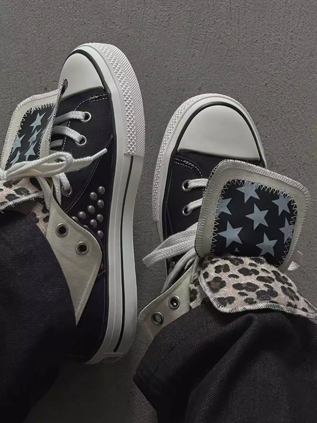 Niceprimes Zebra Pattern Rivet Fold-Over High-Top Sneakers